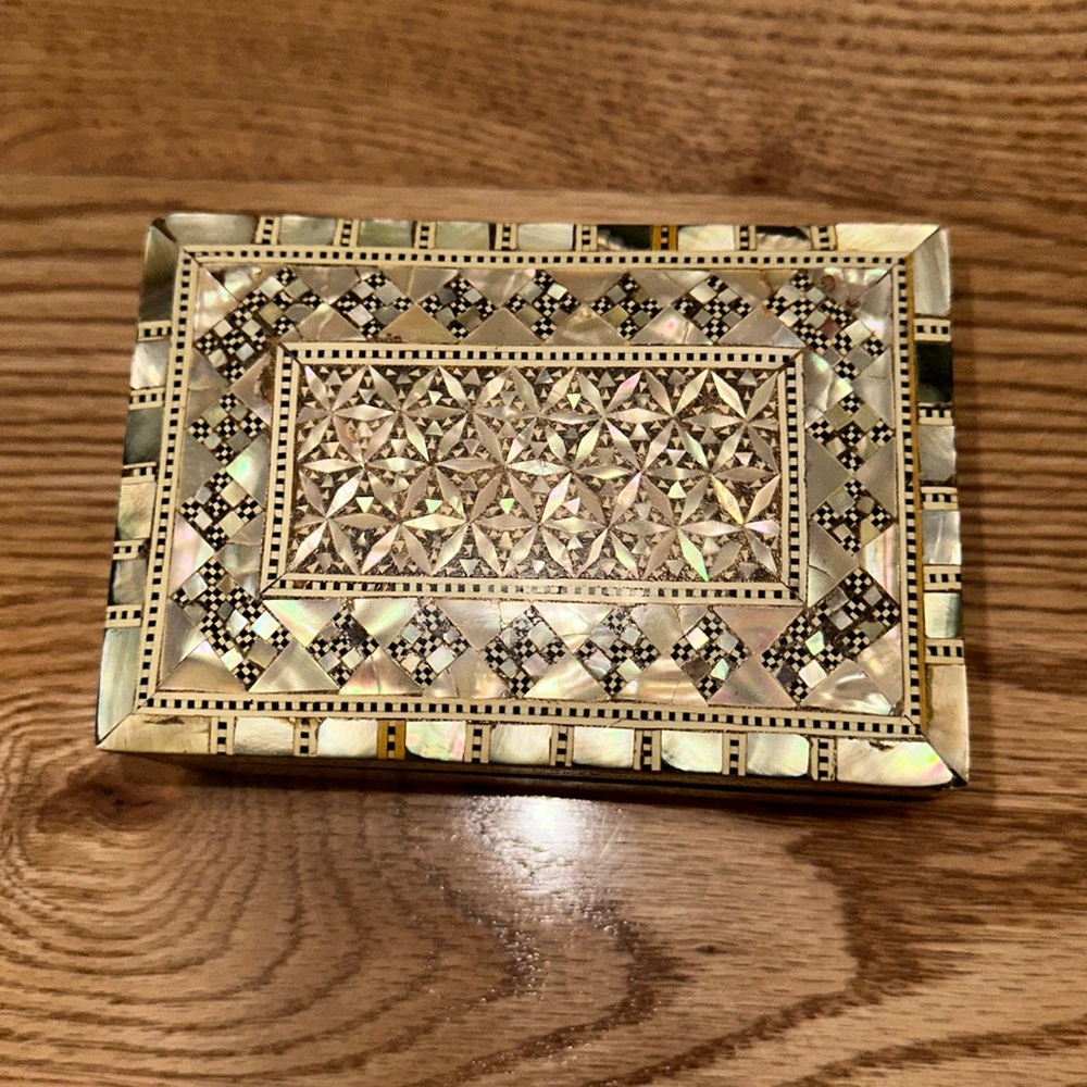 Mosaic Keepsake Box